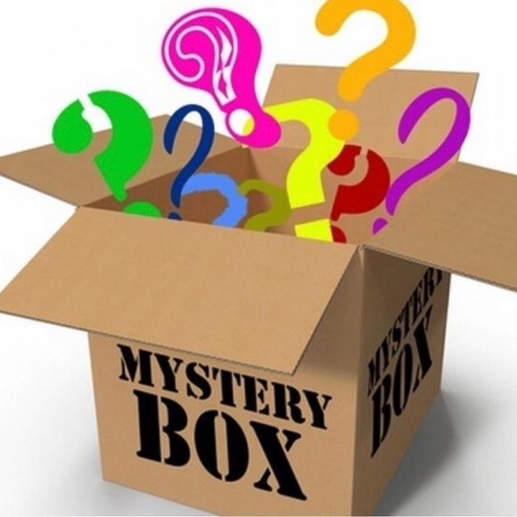 Mystery Bundle size Large Resell Box NWT - Picture 1 of 1